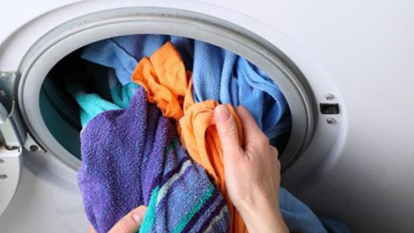 8 mẹo giặt Quần áo mà không làm hỏng chúng !!!